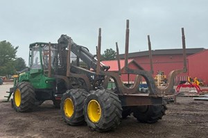 2017 John Deere 1110G  Forwarder
